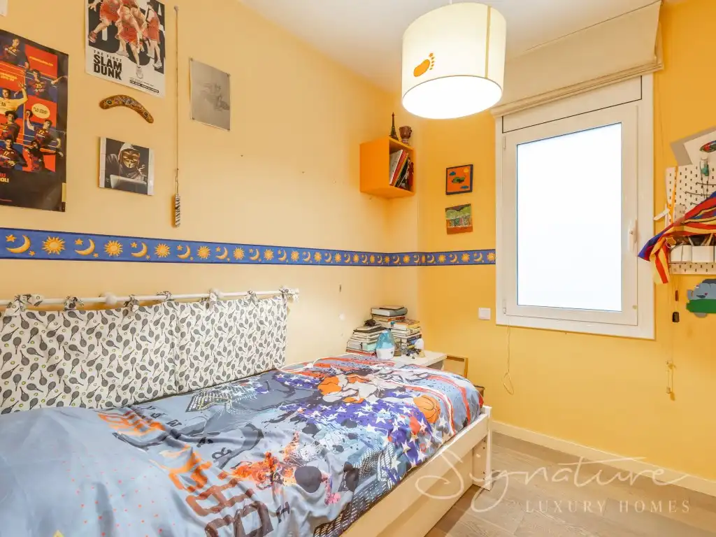 Habitación de Ático en venta en Sant Cugat del Vallès con Aire acondicionado
