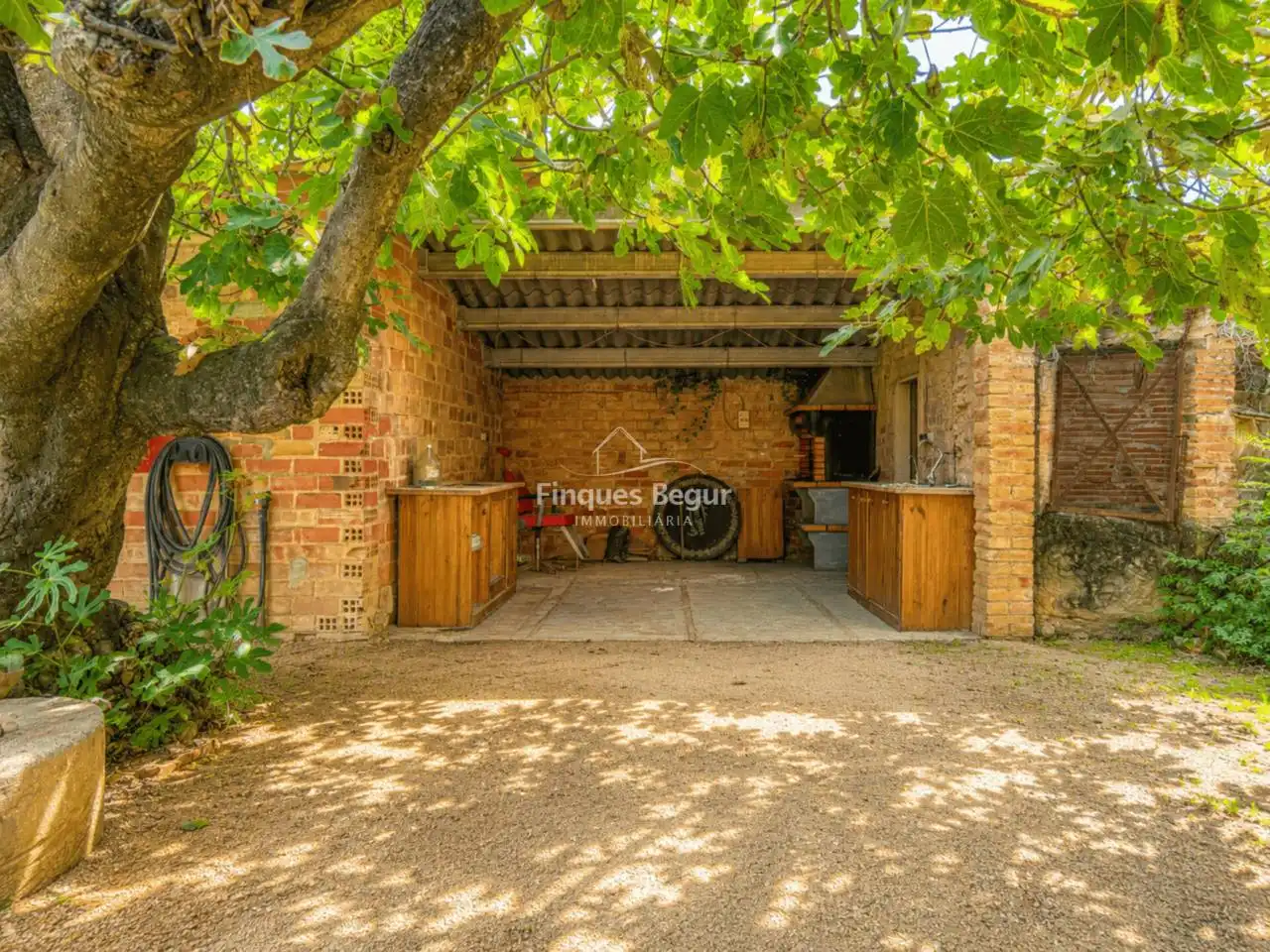 Country house with garden for sale in Calle Can Gleies, imagen 4
