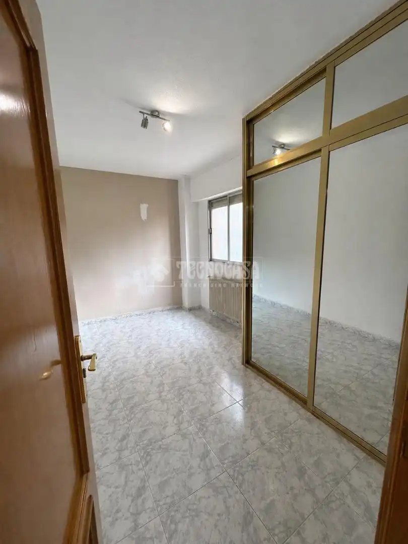 Schlafzimmer von Wohnung zum Verkauf in Fuenlabrada mit Heizung