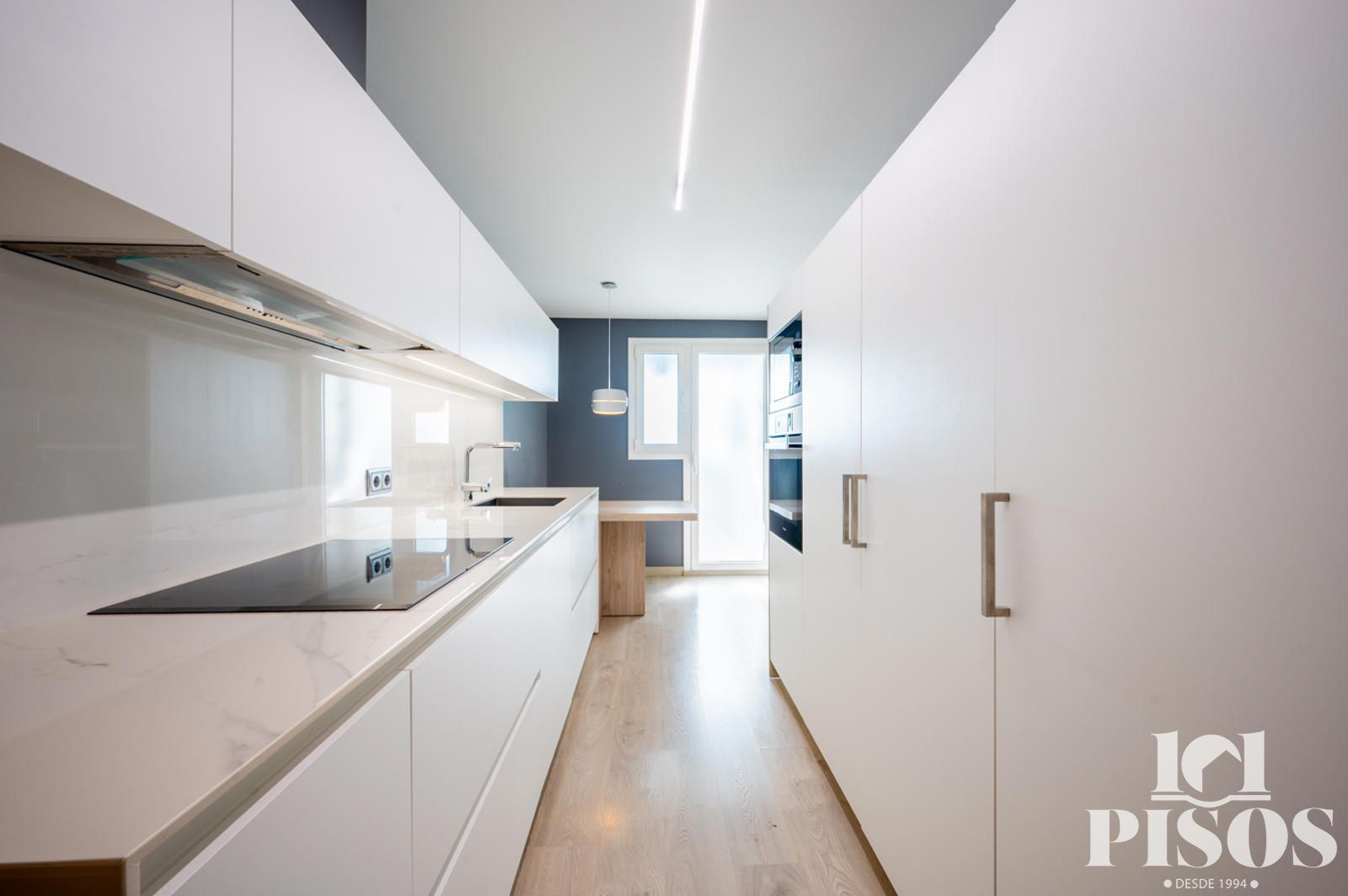 Cuina de Pis en venda en Sant Cugat del Vallès amb Aire condicionat, Calefacció i Terrassa