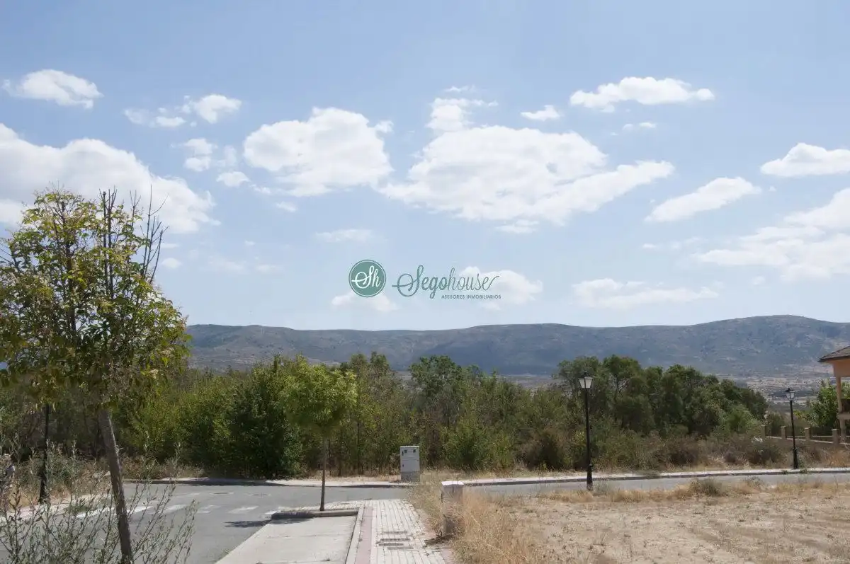 Residential land for sale in Torrecaballeros, imagen 11