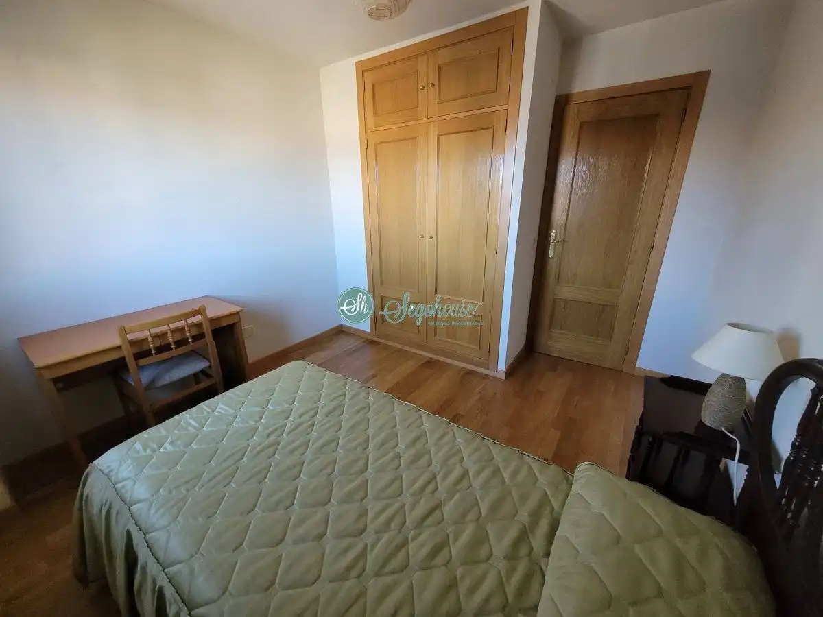 Bedroom of Flat for sale in Palazuelos de Eresma  with Heating, Storage room and Community pool