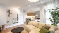 Sala d'estar de Planta baixa en venda en Tiana amb Aire condicionat, Calefacció i Jardí privat