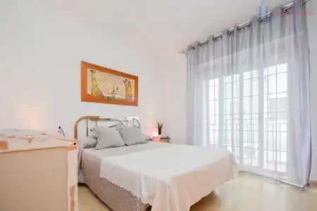 Schlafzimmer von Wohnung zum Verkauf in Granada