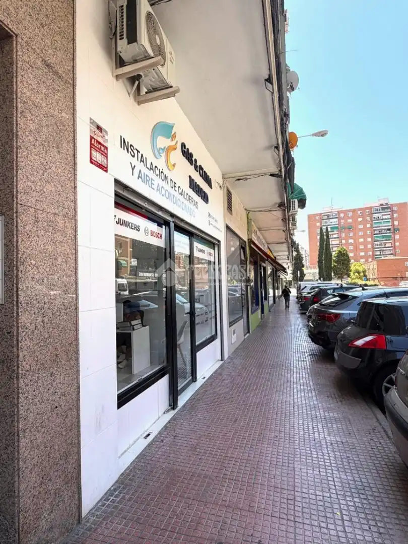 Local en venta en Alcalá de Henares con Aire acondicionado y Calefacción