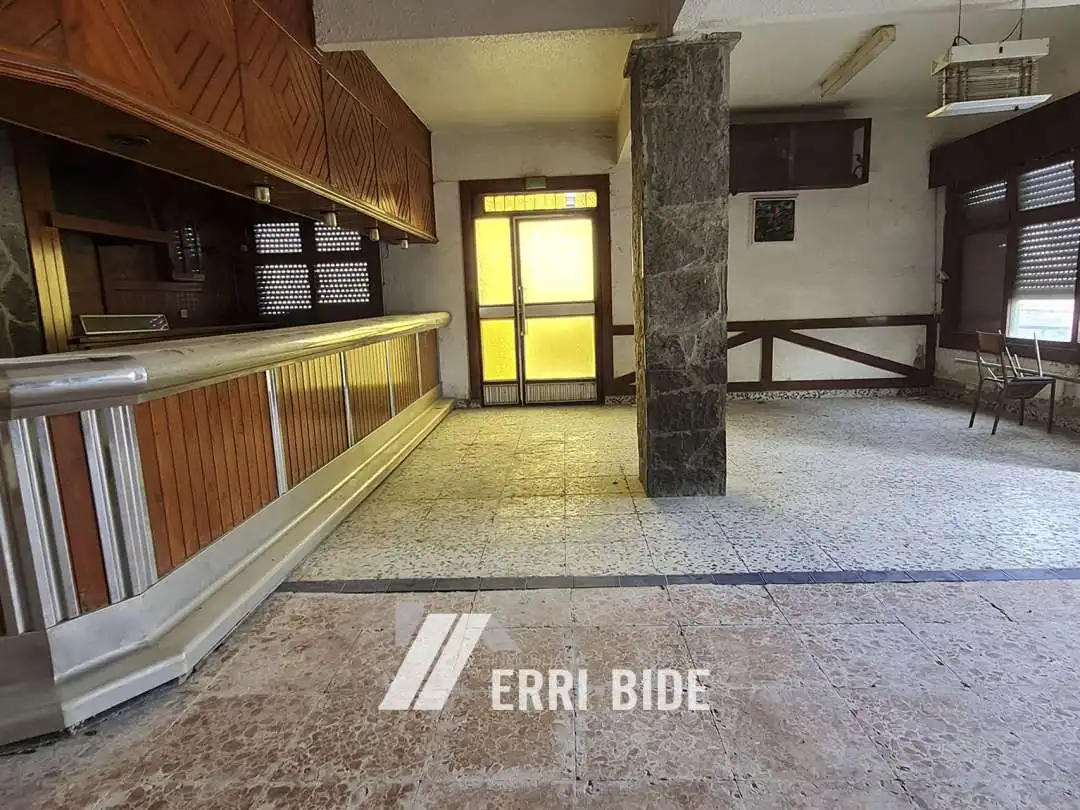Local comercial en venda a Madalen Bidea 2, imagen 4