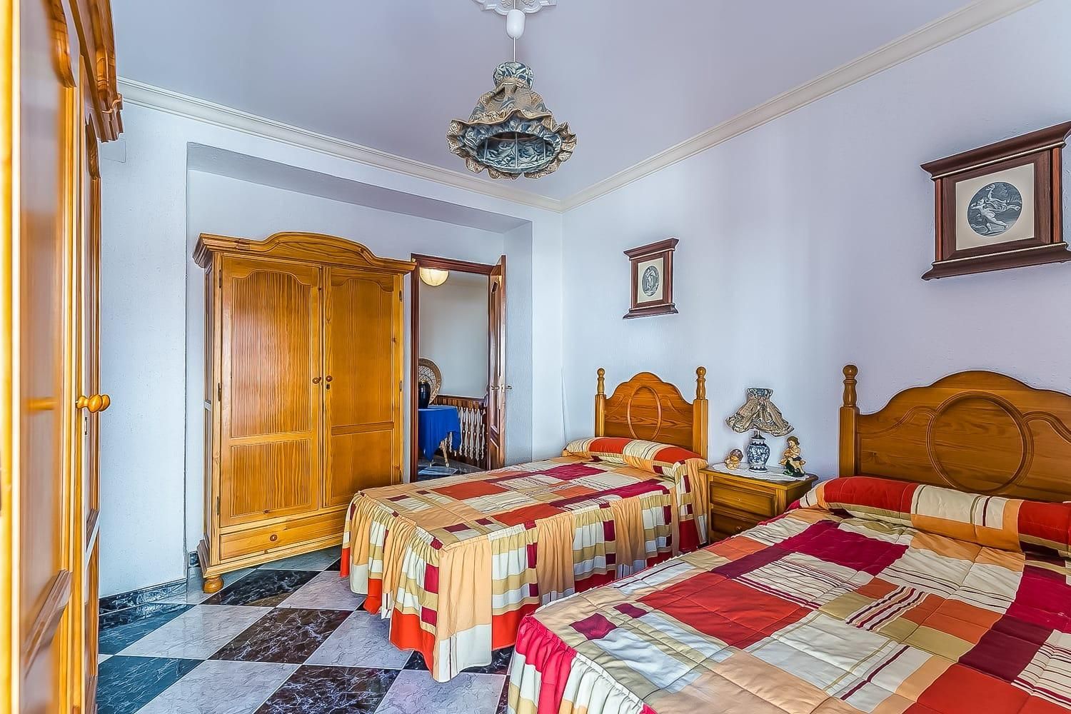 Dormitori de Casa o xalet en venda en Valle de Abdalajís amb Aire condicionat, Terrassa i Balcó