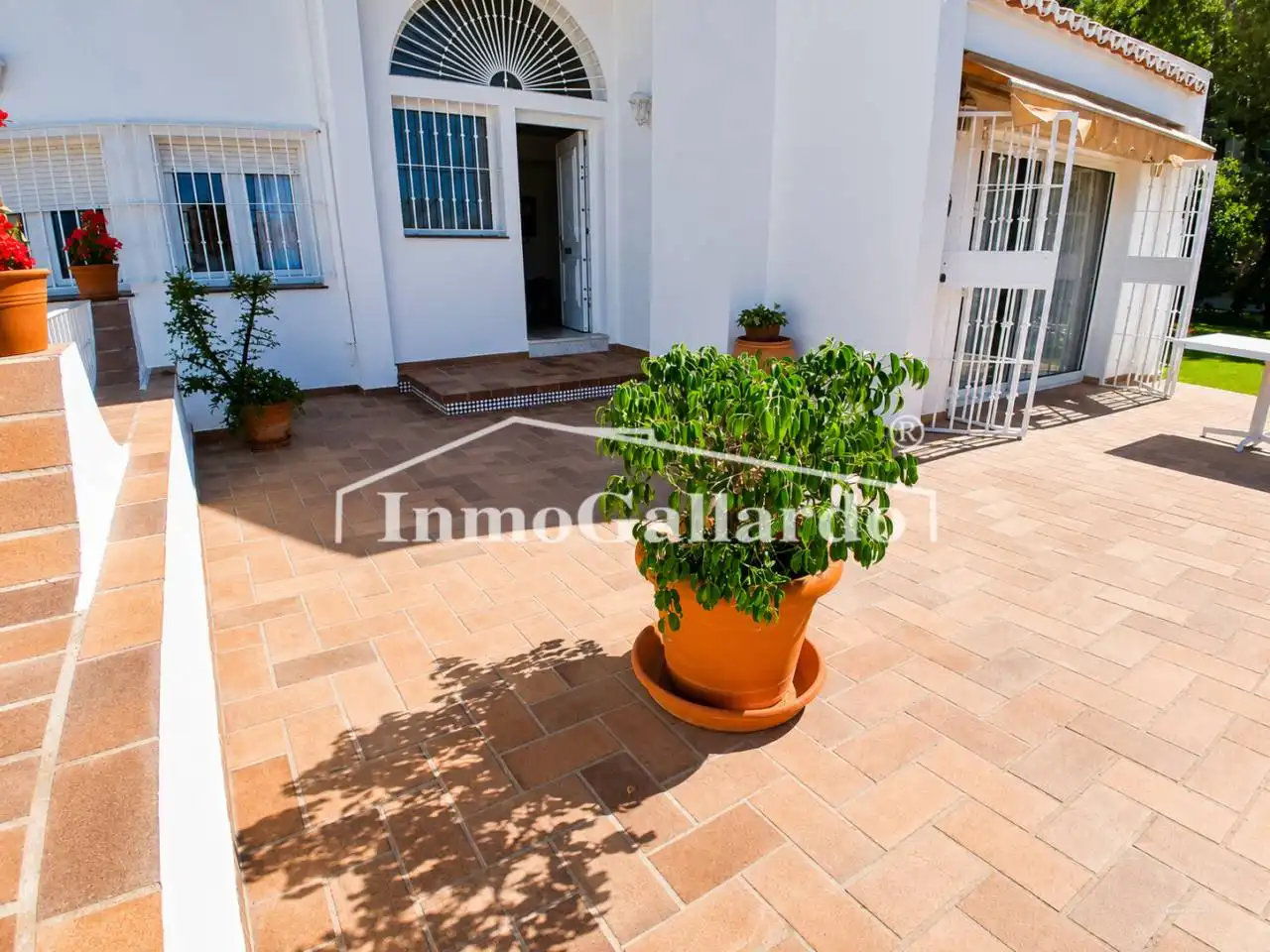 Terrassa de Casa adosada en venda en Málaga amb Aire condicionat, Jardí privat i Terrassa