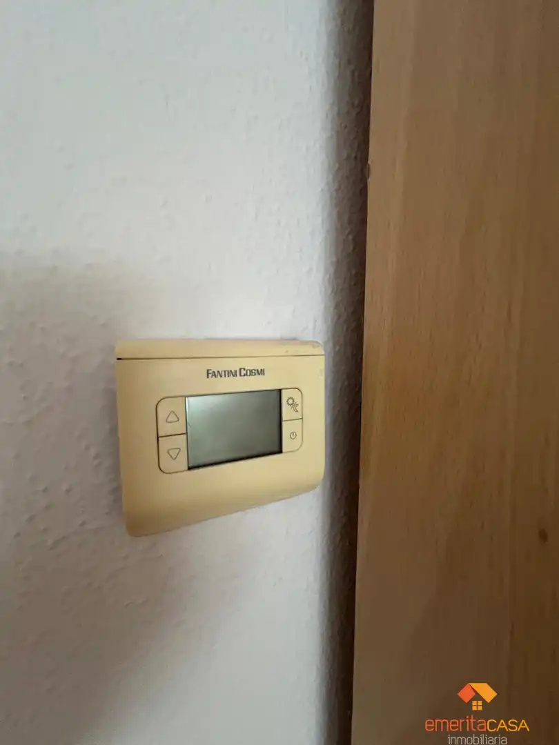 Außenansicht von Wohnung zur Miete in Mérida mit Klimaanlage, Parkett und Abstellraum