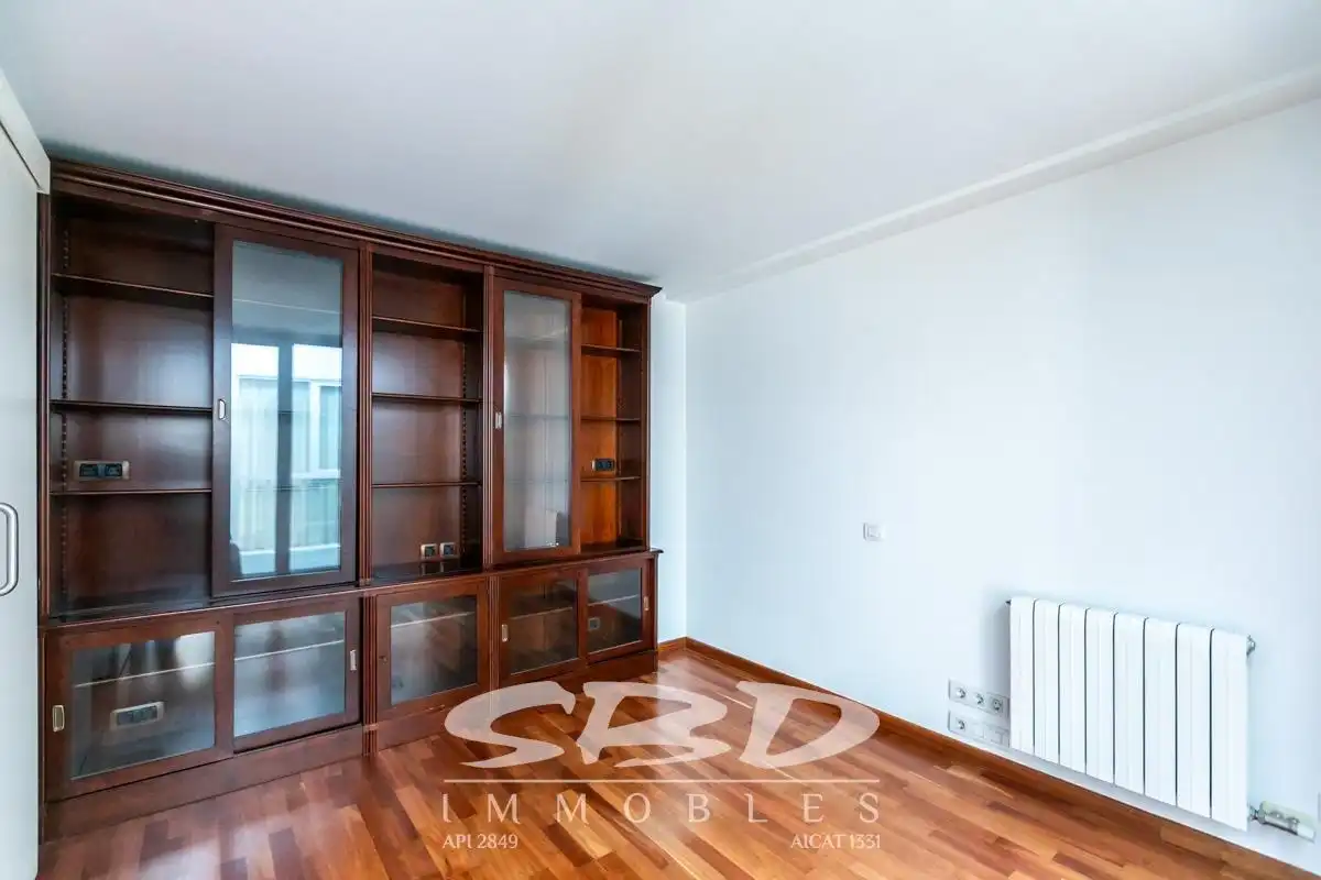 House with balcony to rent in Centre - Sant Oleguer, imagen 57