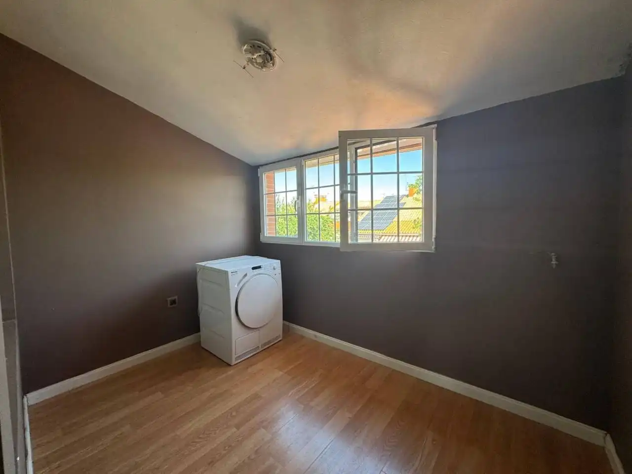 Bedroom of Houses for rent in Alcalá de Henares  with Air Conditioner, Heating and Private garden