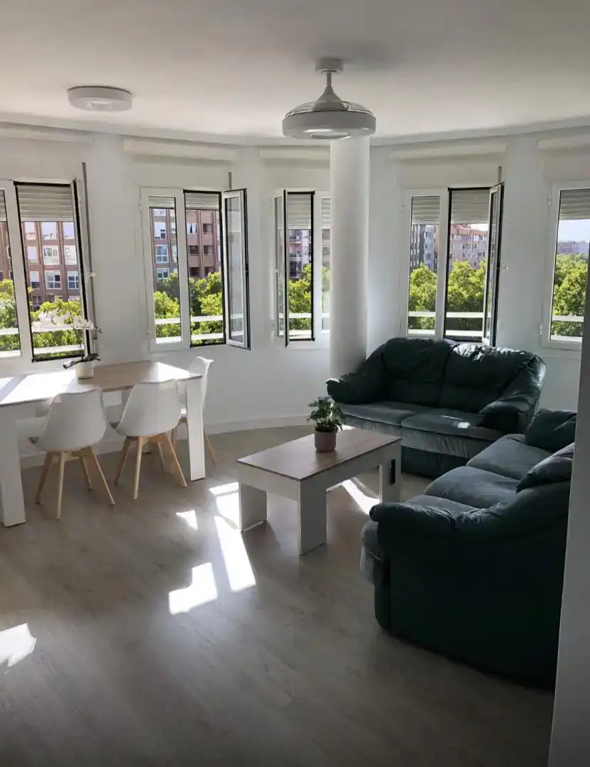 Living room of Flat for share in Feria