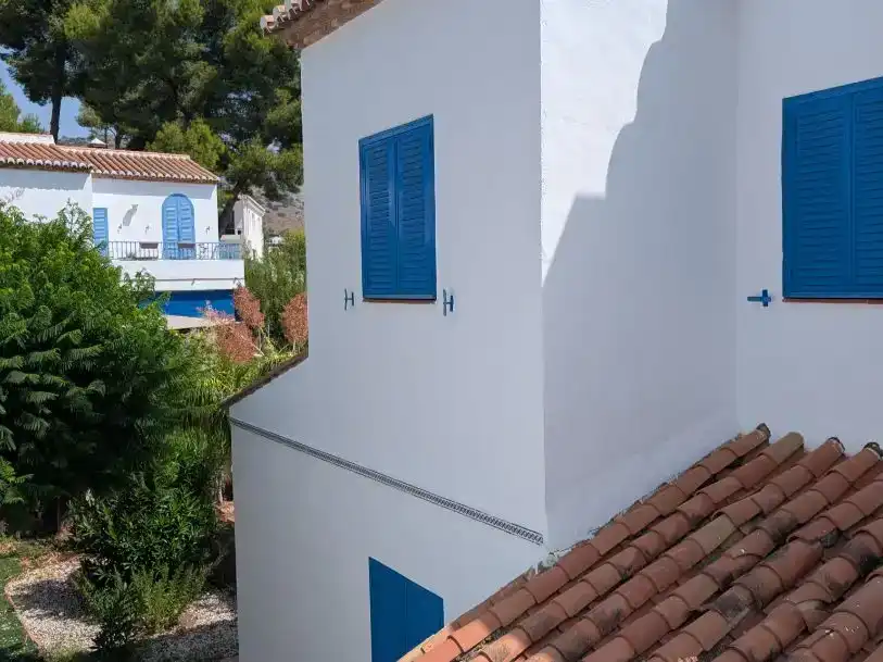 Vista exterior de Casa o xalet en venda en Almuñécar amb Jardí privat i Balcó