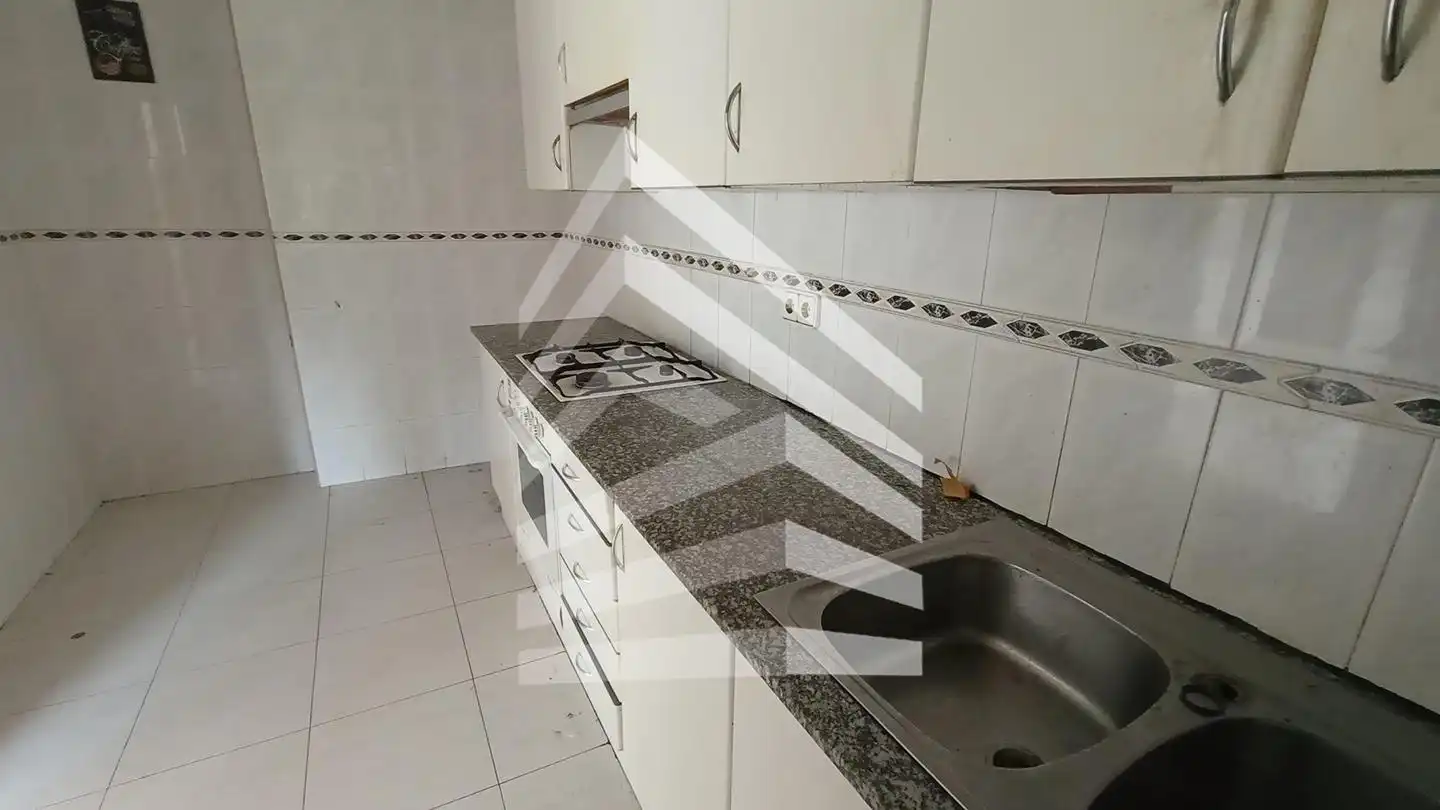 Cuina de Pis en venda en Piera amb Traster i Balcó