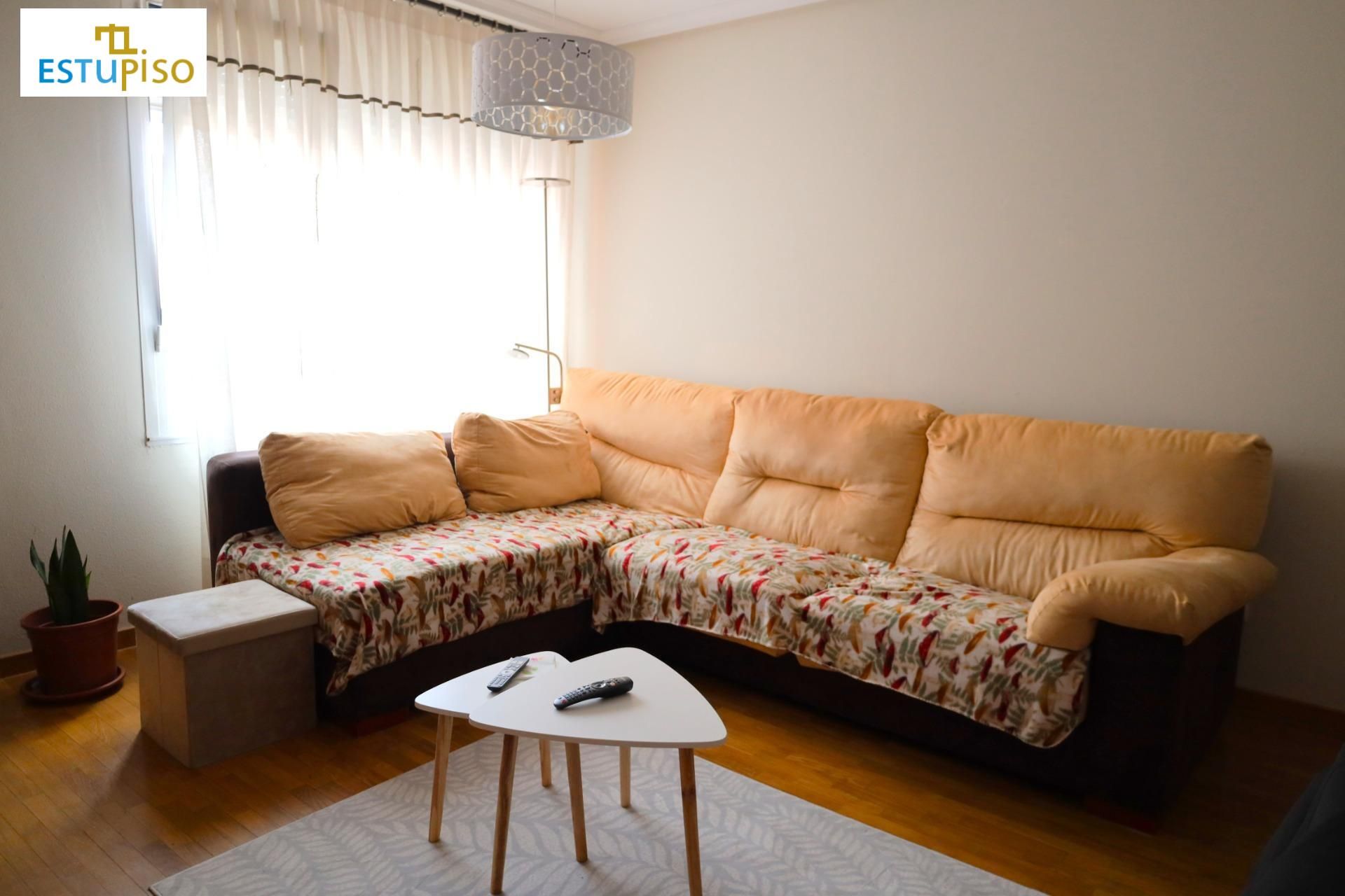 Living room of Flat for sale in León Capital   with Heating, Terrace and Storage room