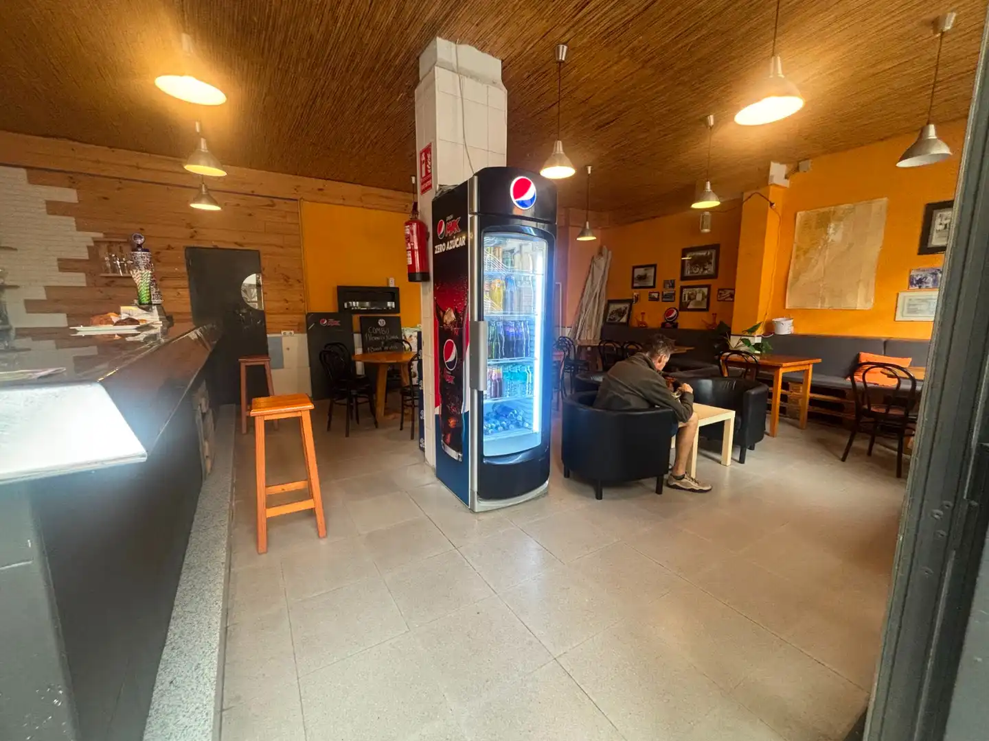 Local comercial en traspàs a Ciutat Vella, imagen 3