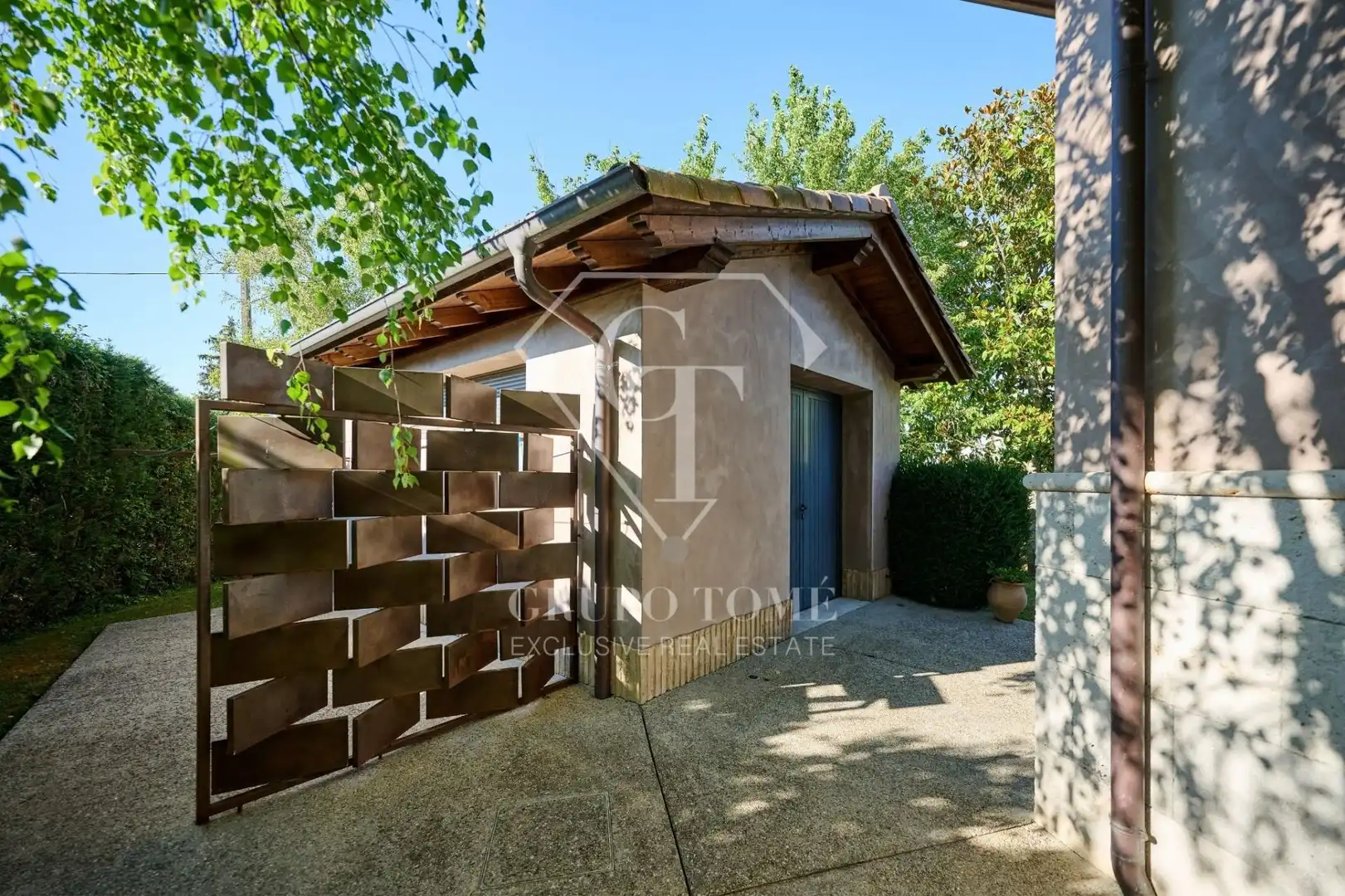 Vista exterior de Casa o chalet en venta en Ayegui / Aiegi con Aire acondicionado, Calefacción y Jardín privado