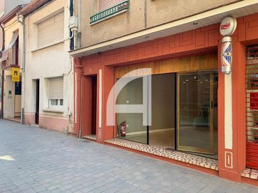 Local comercial en alquiler en Baix