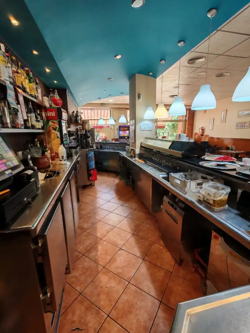 Local comercial en traspàs a Montornès del Vallès, imagen 25