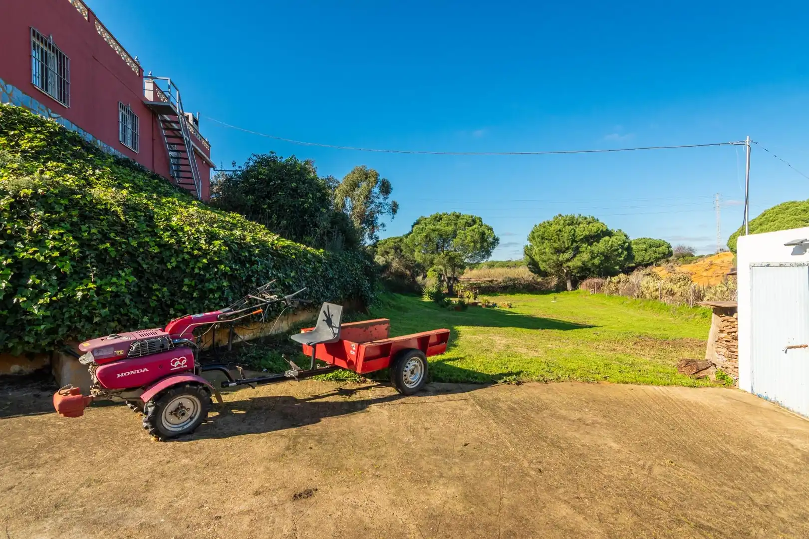 Parking de Finca rústica en venta en Lepe con Calefacción, Jardín privado y Terraza