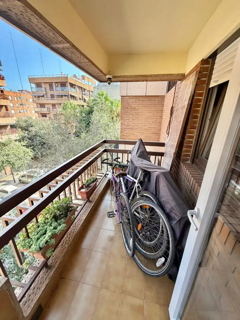 Terrasse von Wohnung zur Miete in Valencia mit Klimaanlage, Heizung und Möbliert