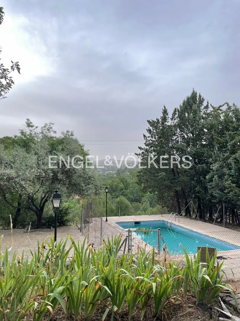 Casa o xalet en venda en Las Rozas de Madrid amb Calefacció, Jardí privat i Piscina