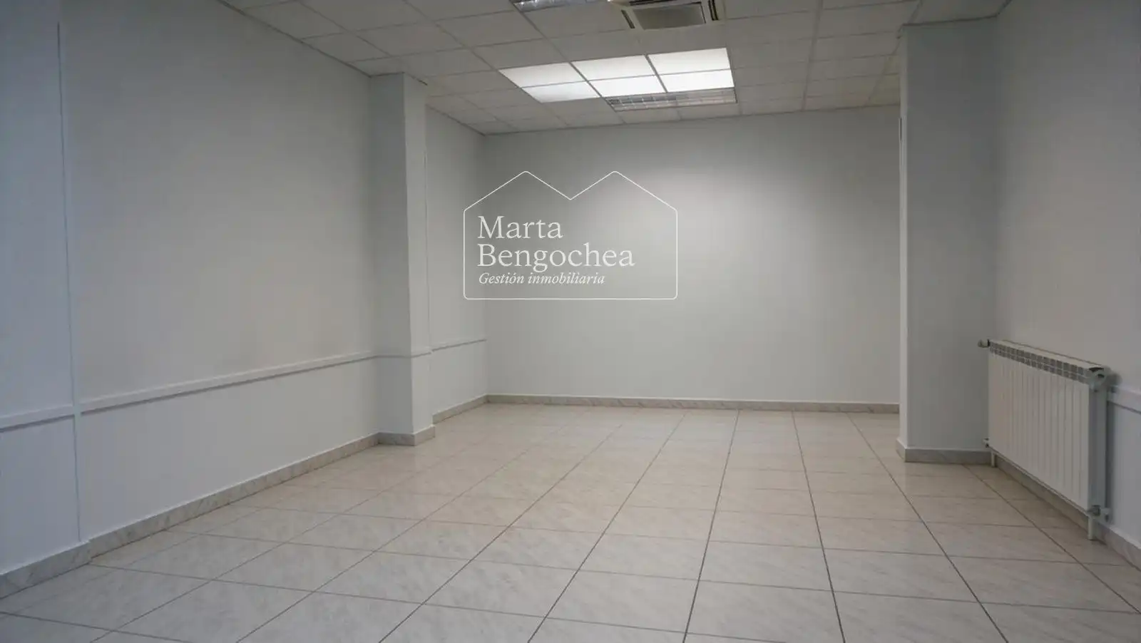 Local comercial de lloguer a Beato Tomás de Zumárraga, imagen 3