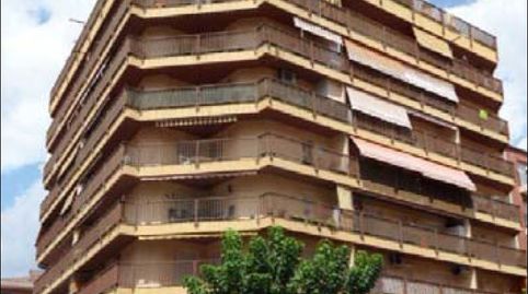 Foto 2 de Piso en venta en Mare de Deu de Lourdes, La Serreta, Rubí