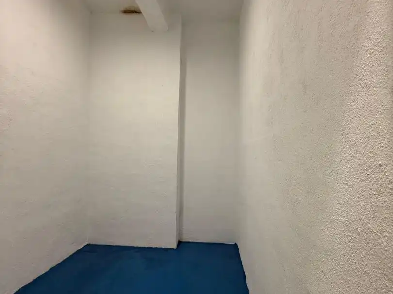 Storage room for sale in Madrid  with Alarm