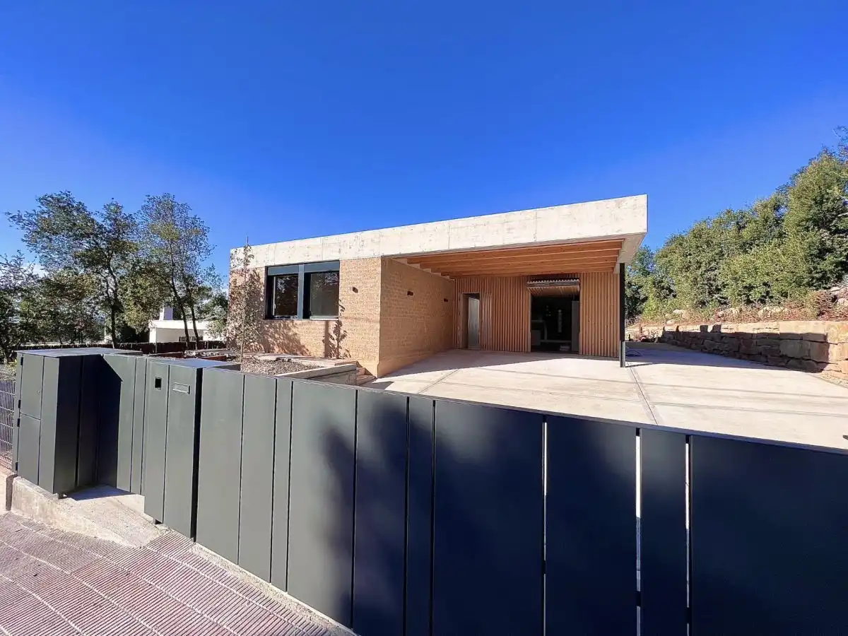Exterior view of Houses for rent in Matadepera