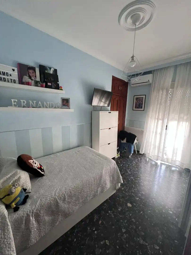 Dormitori de Pis de lloguer en Utrera amb Moblat