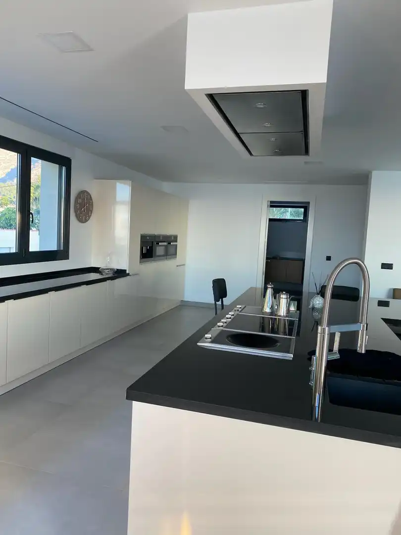 Cocina de Casa o chalet en venta en Altea con Aire acondicionado, Calefacción y Terraza