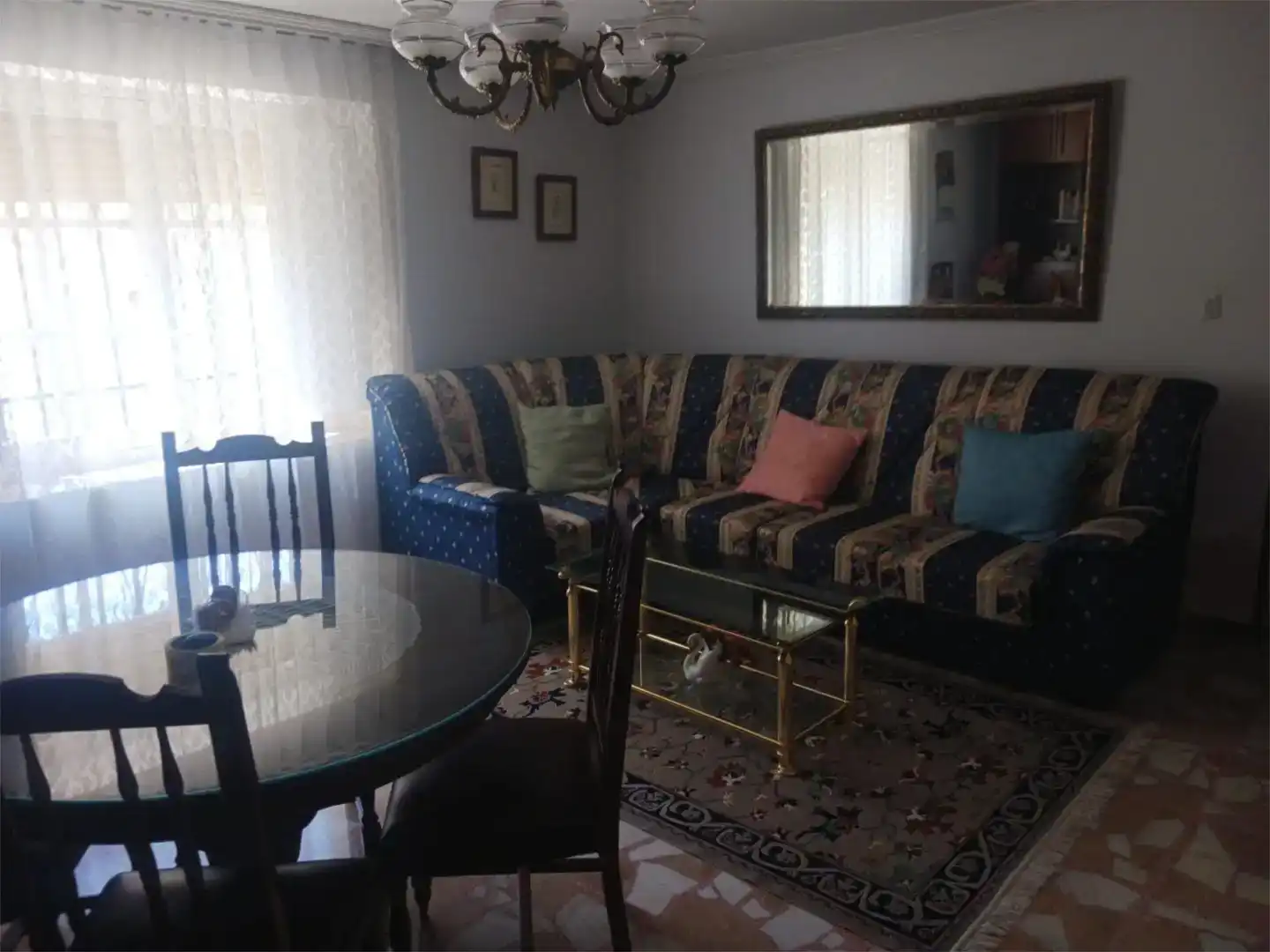Sala d'estar de Finca rústica en venda en Aguilar de Campos amb Jardí privat i Moblat