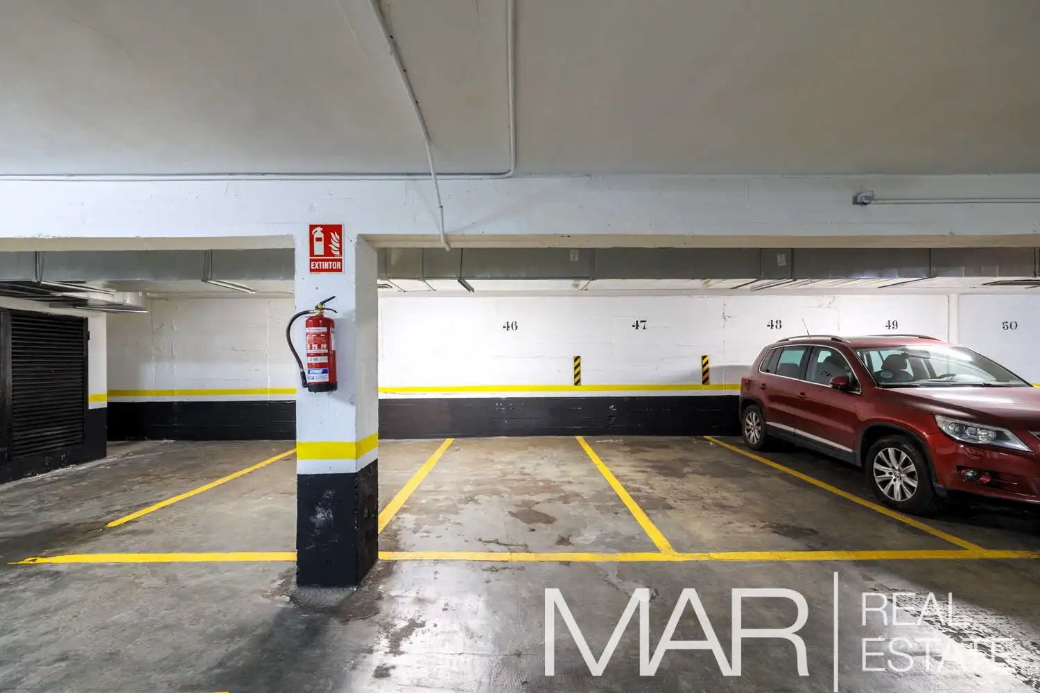 Parking de Piso en venta en Madrid con Aire acondicionado, Calefacción y Trastero