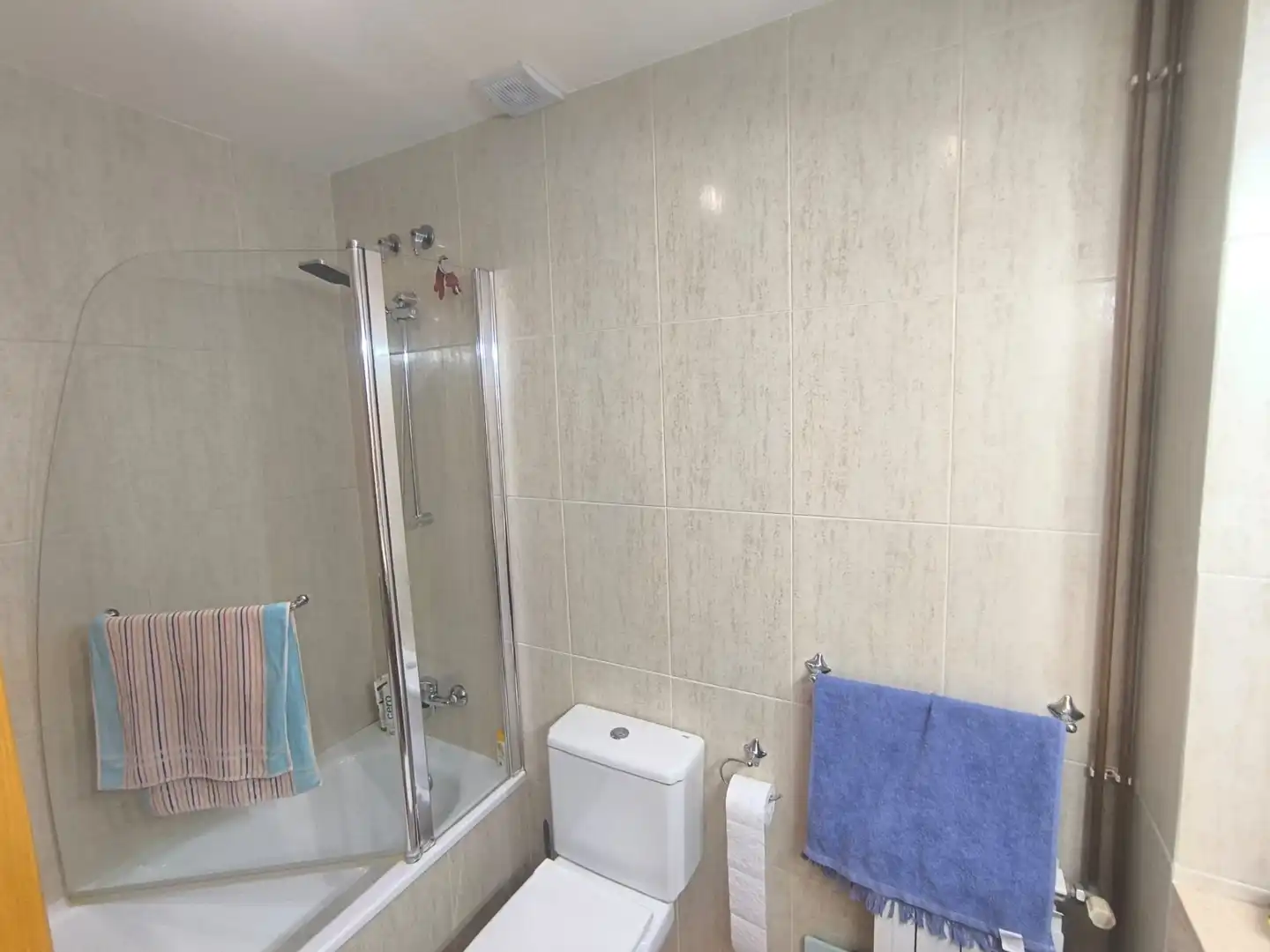 Badezimmer von Wohnung zum Verkauf in Centre - Sant Josep - Sanfeliu