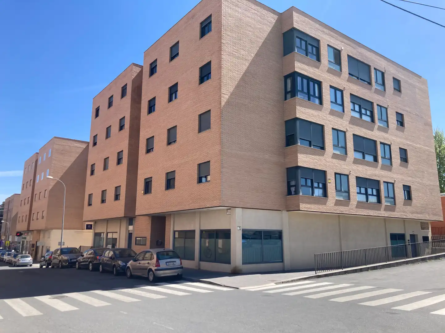 Exterior view of Flat for rent in Argés  with Heating, Terrace and Oven