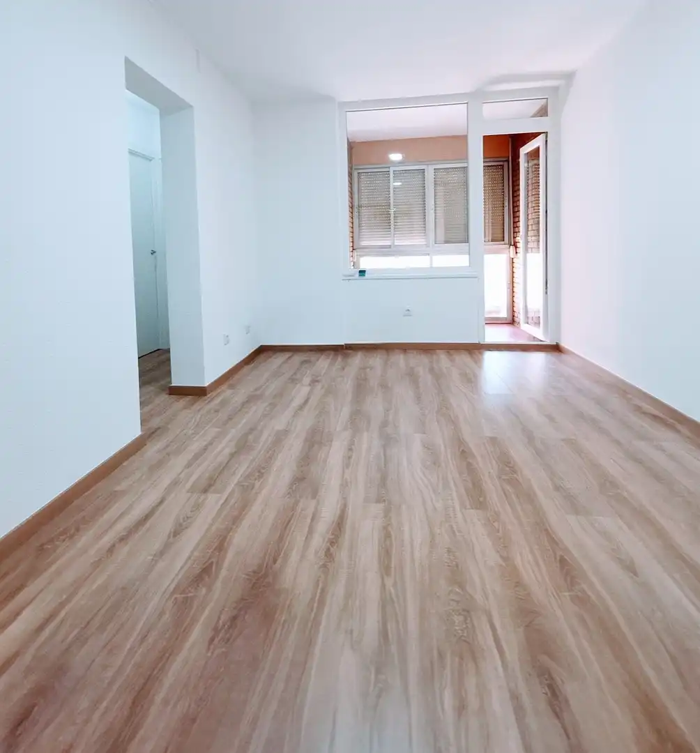 Sala de estar de Piso de alquiler en Madrid con Terraza y Microondas