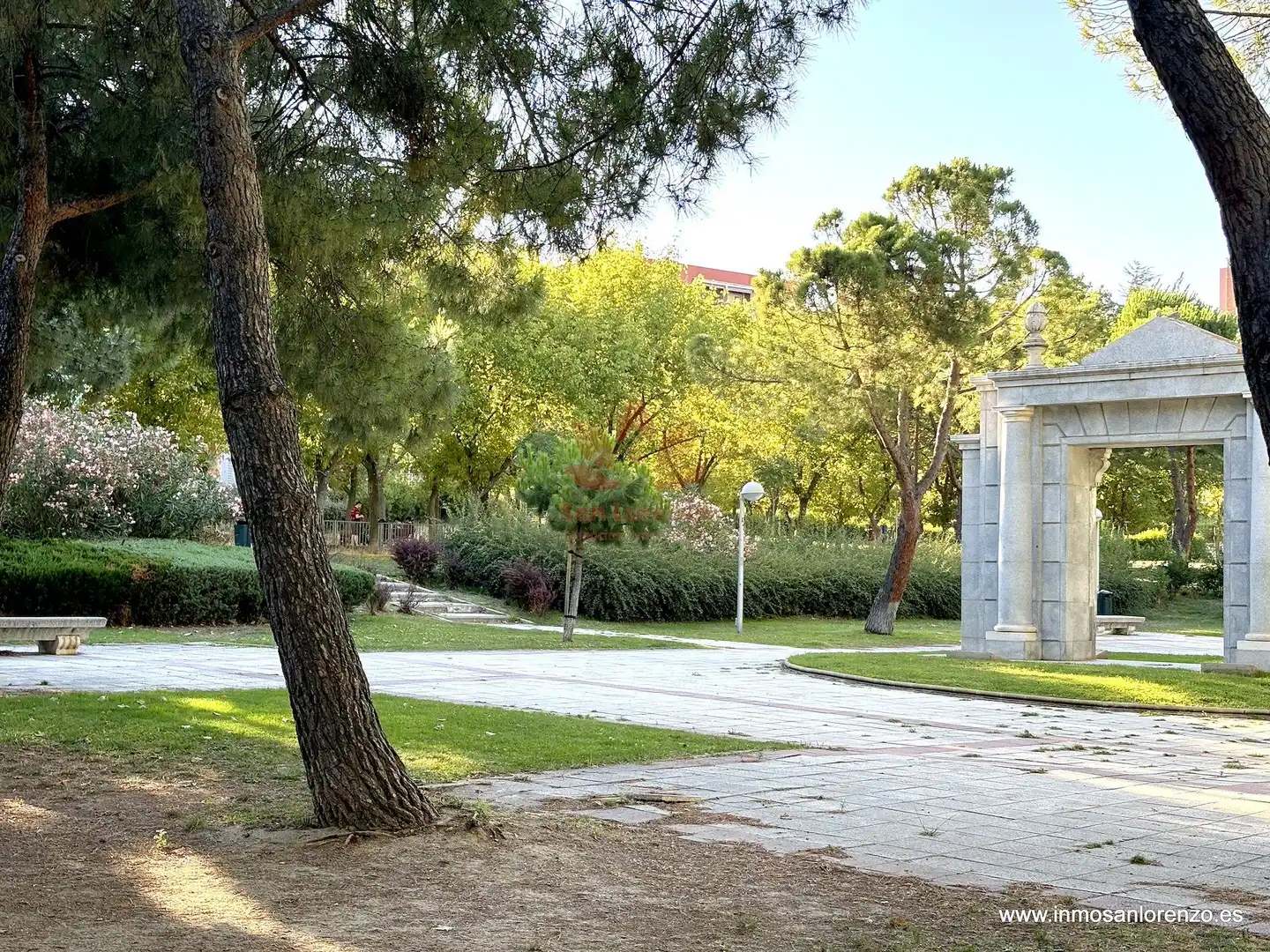 Vista exterior de Garaje en venta en Madrid