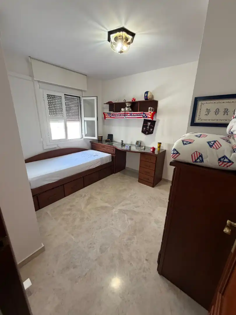 Dormitori de Casa adosada en venda en San Fernando amb Aire condicionat, Terrassa i Traster