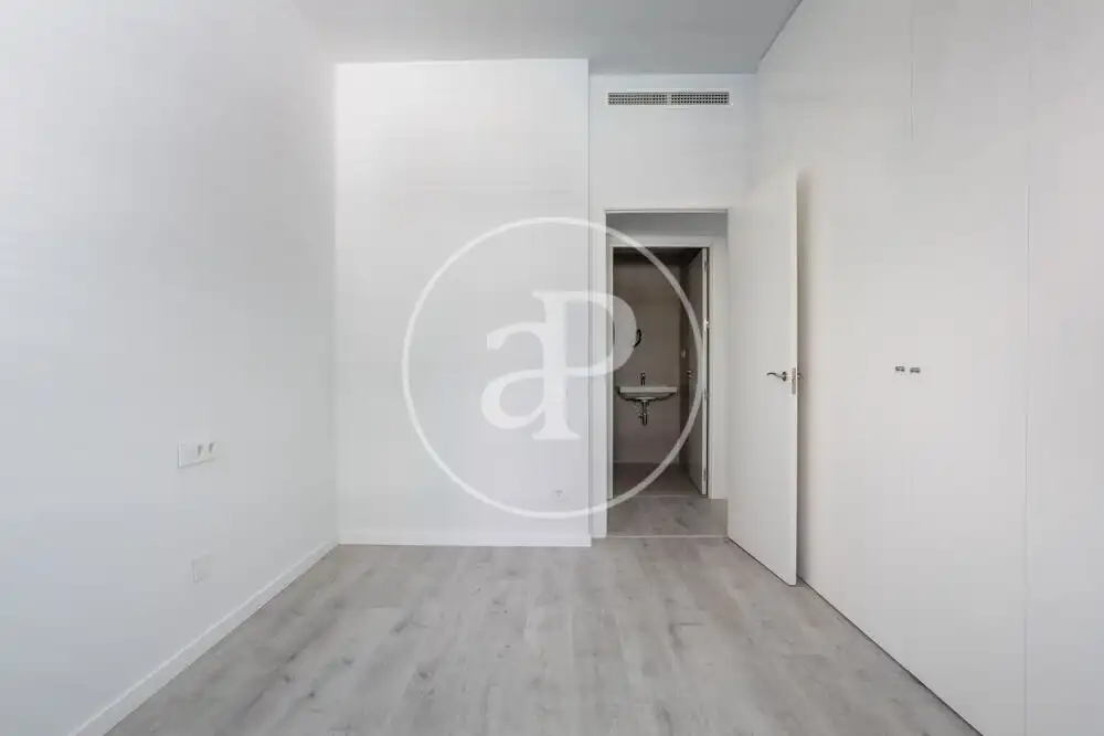 Habitación de Piso en venta en Valencia con Aire acondicionado, Calefacción y Terraza