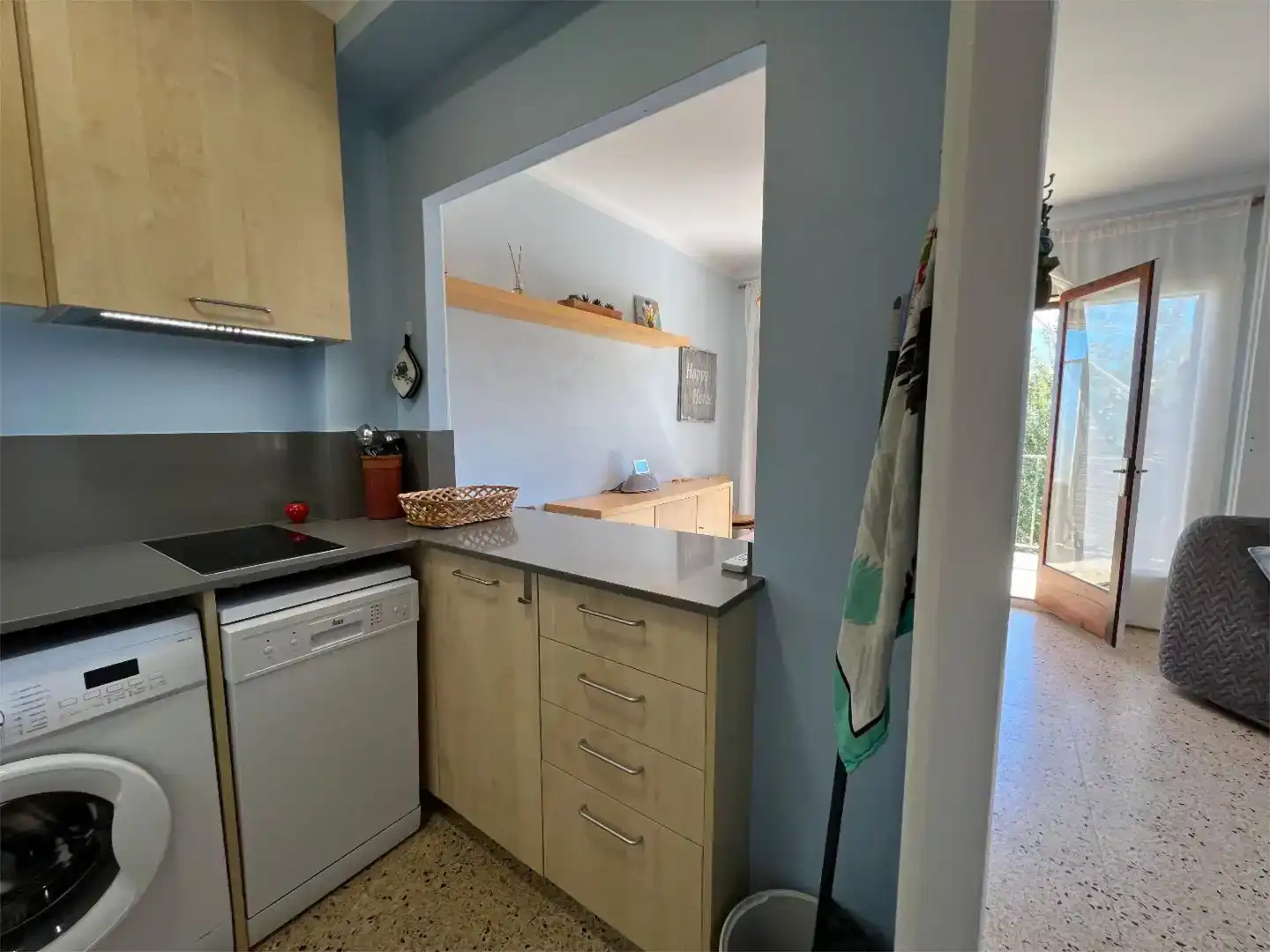 Kitchen of Flat for sale in L'Estartit  with Air Conditioner, Furnished and Balcony