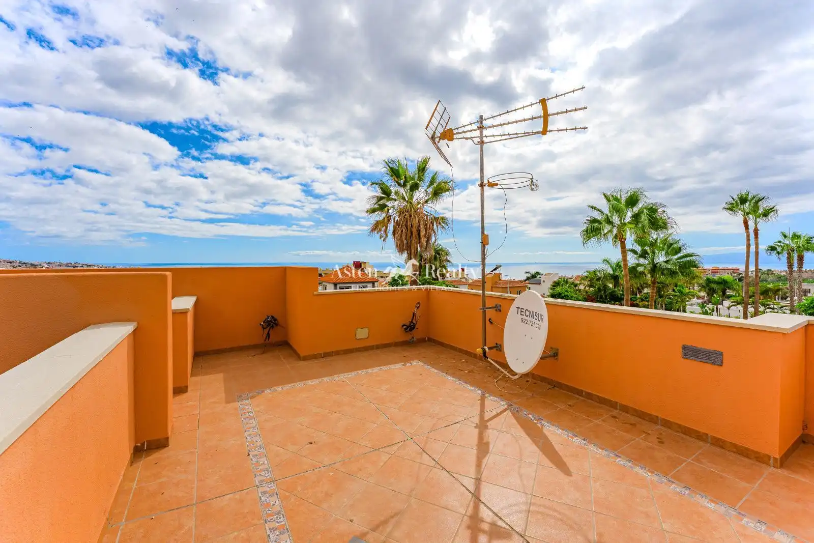 Exterior view of Houses for sale in Adeje  with Air Conditioner, Heating and Terrace