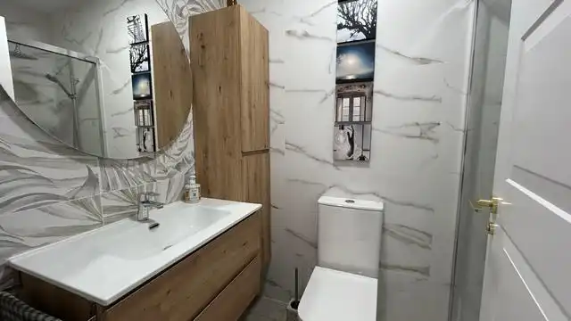 Baño de Apartamento de alquiler en Santiago de Compostela  con Terraza, Amueblado y Horno