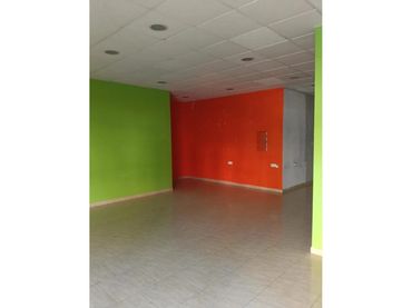 Local comercial de lloguer a Cármenes - Ríos