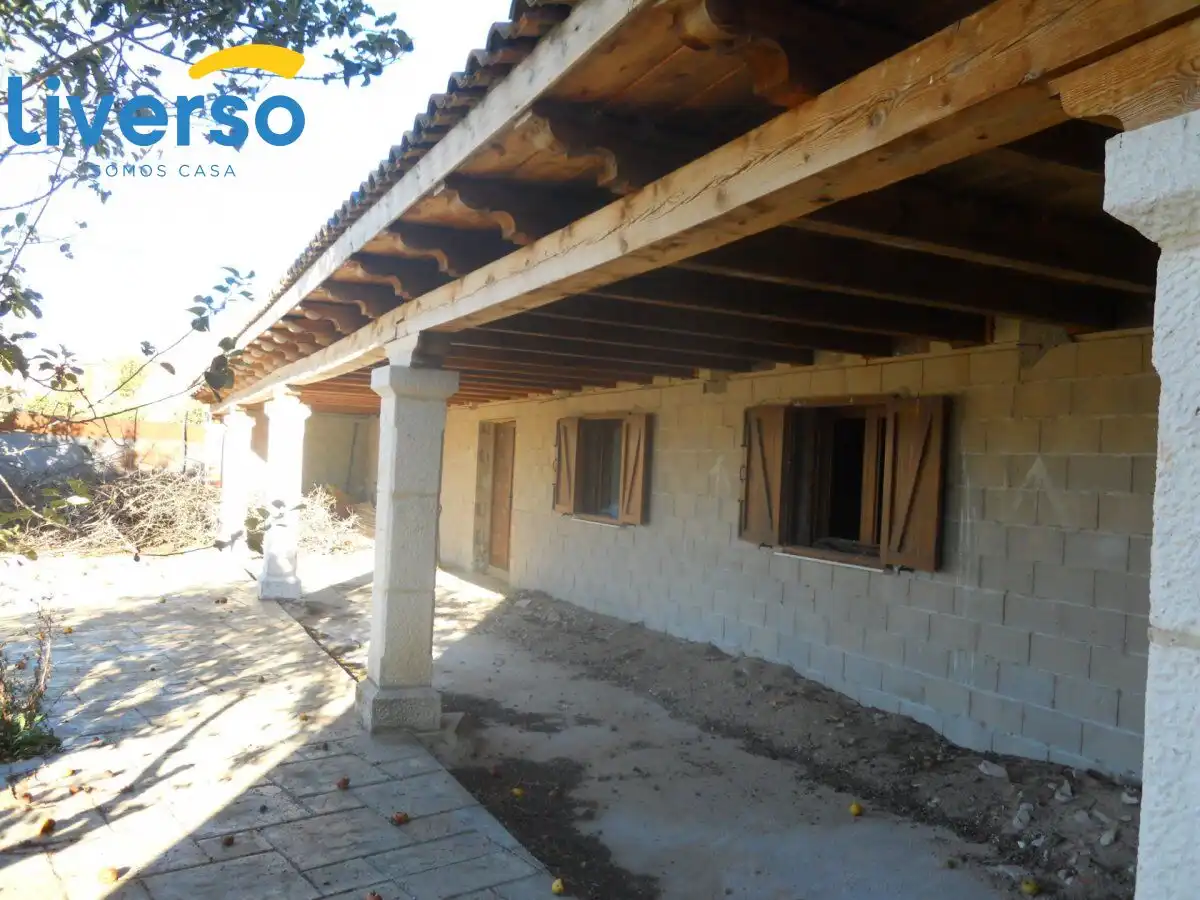 Vista exterior de Casa o chalet en venta en Mambrilla de Castrejón con Calefacción, Jardín privado y Trastero