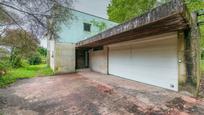 Vista exterior de Casa o xalet en venda en Nigrán amb Jardí privat