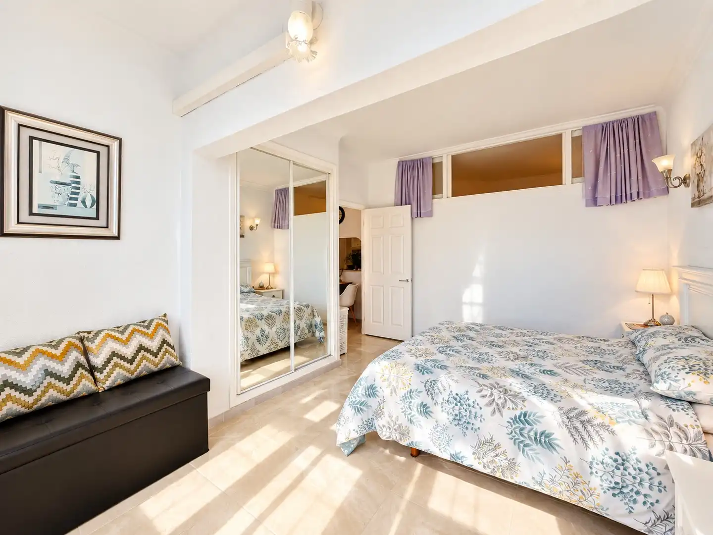 Dormitori de Apartament en venda en El Pinillo 