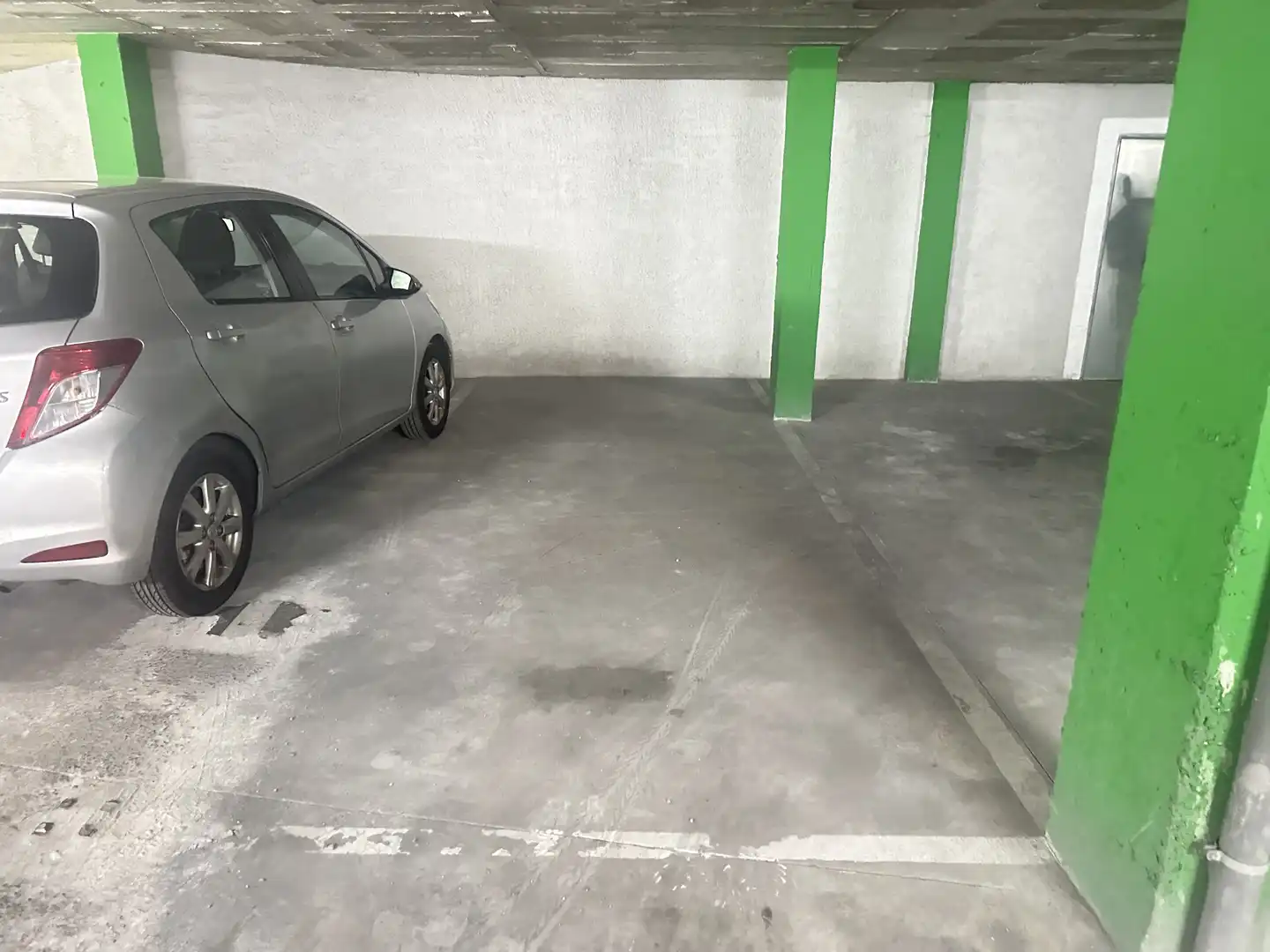 Parkplatz zum Verkauf in Av Arago, imagen 2