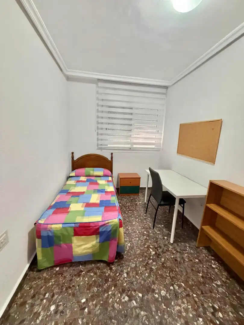 Bedroom of Flat for rent in Jaén  with Air Conditioner, Terrace and Furnished