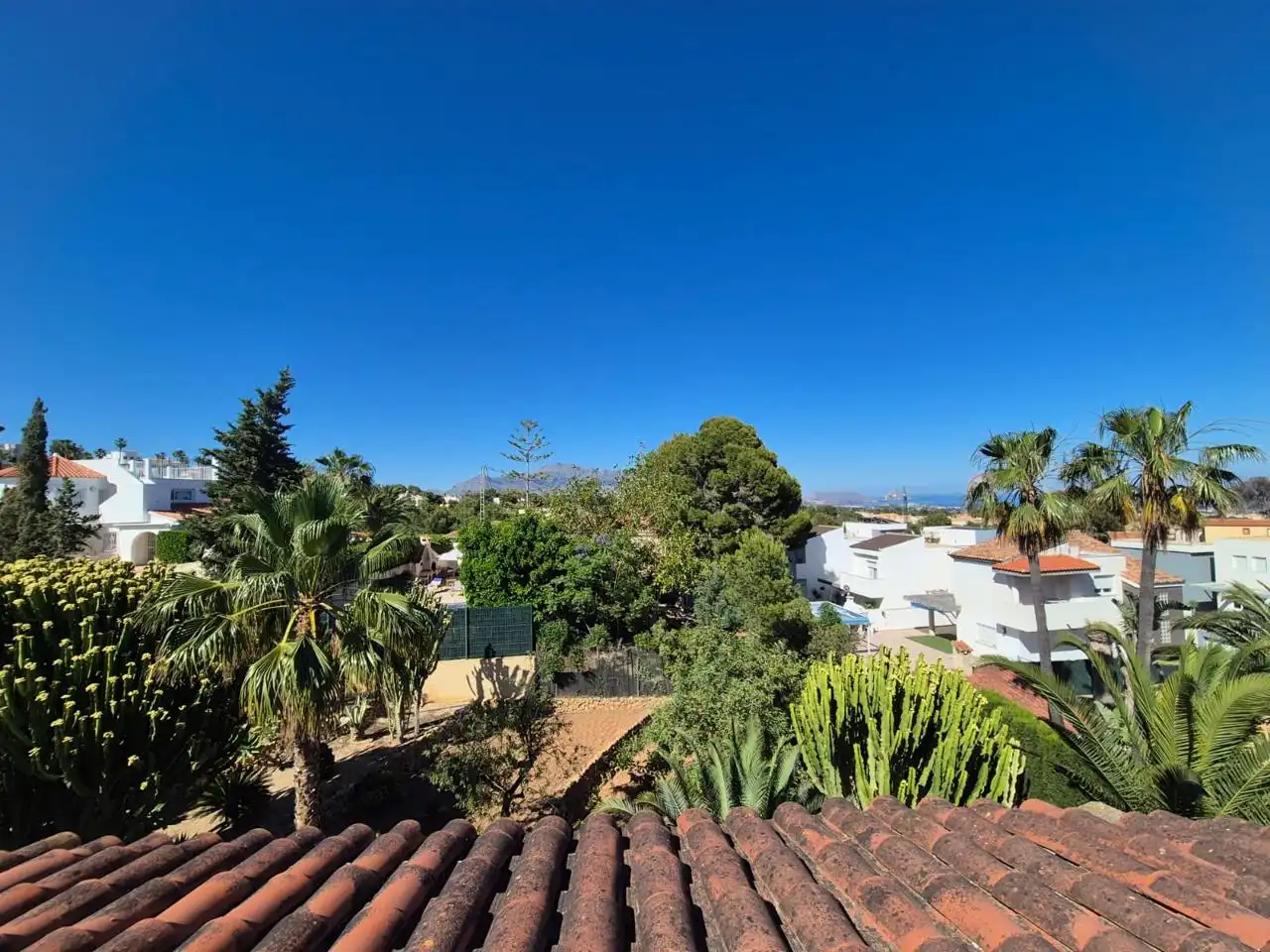 Vista exterior de Casa o chalet en venta en La Nucia con Jardín privado y Terraza